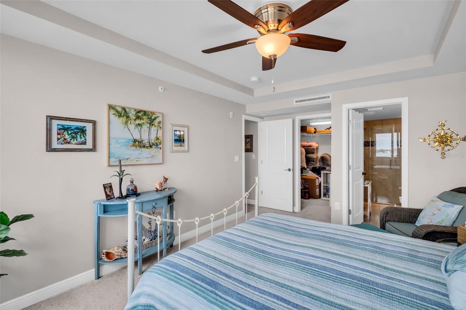 Image 34 of 50 For 223 Island Way 7f