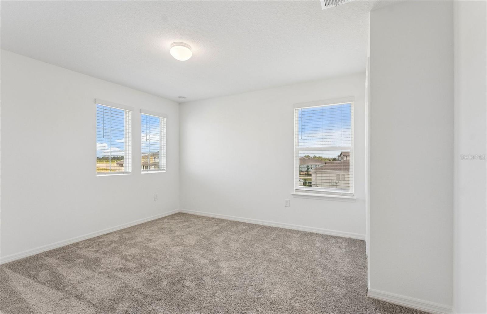 Image 17 of 34 For 1718 Ruby Lane