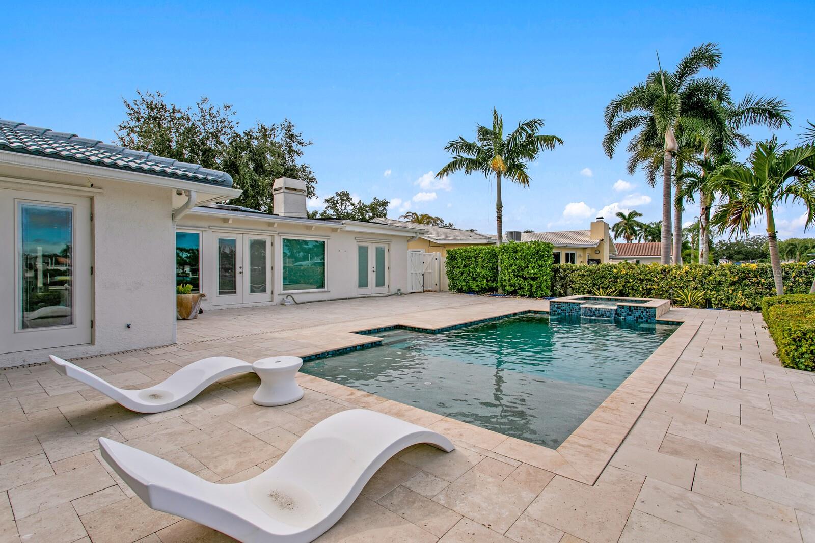 Image 15 of 62 For 6482 Tanglewood Drive Ne