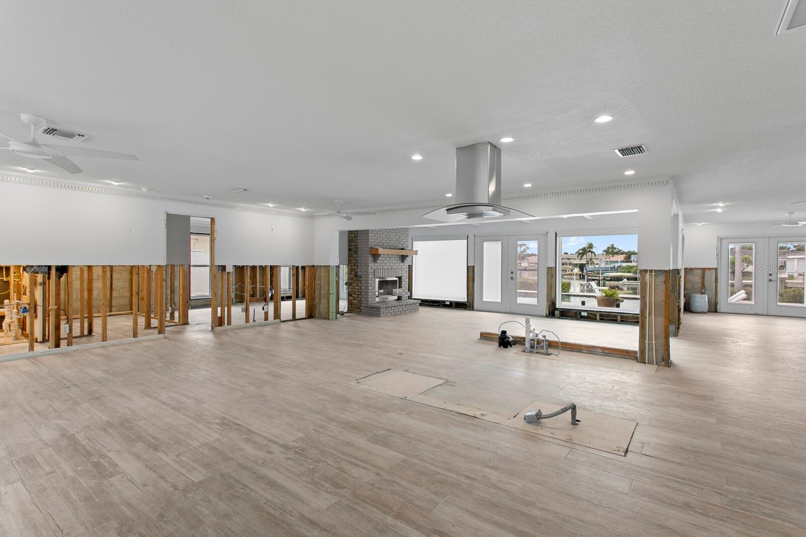 Image 27 of 62 For 6482 Tanglewood Drive Ne