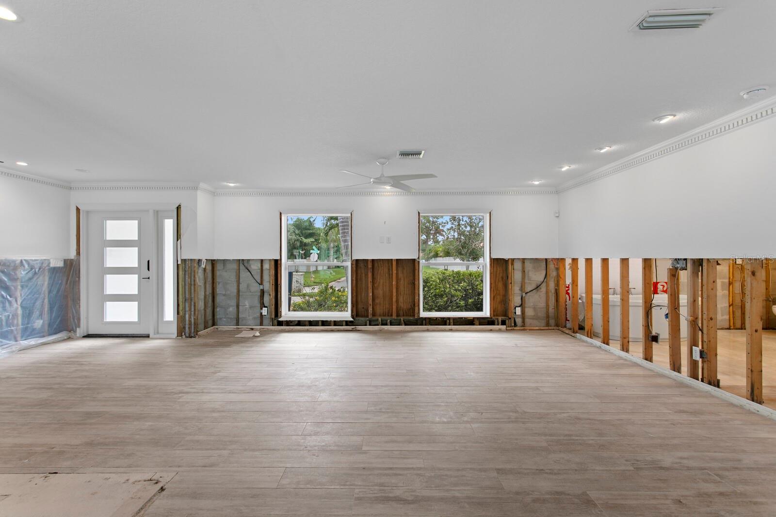 Image 32 of 62 For 6482 Tanglewood Drive Ne