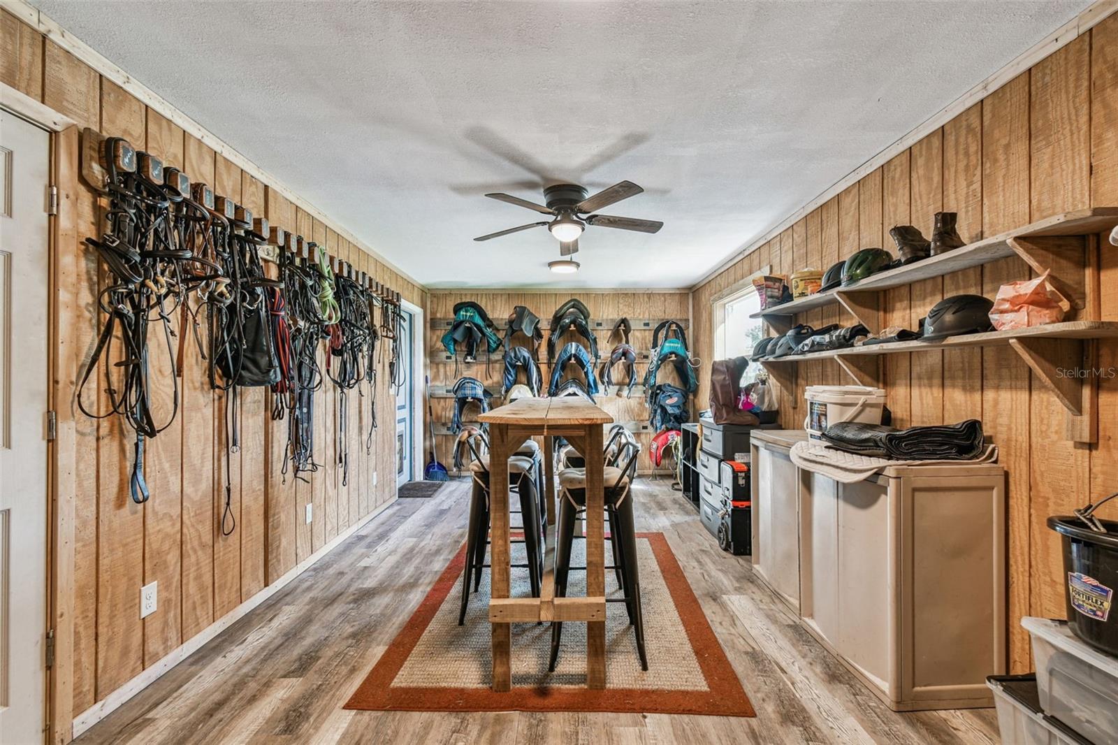 Image 10 of 67 For 0 Barton Road