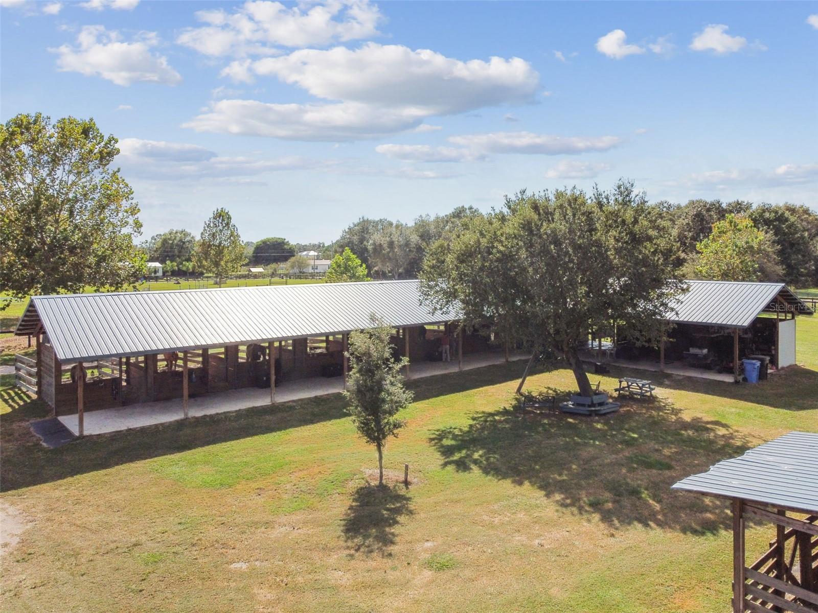 Image 35 of 67 For 0 Barton Road