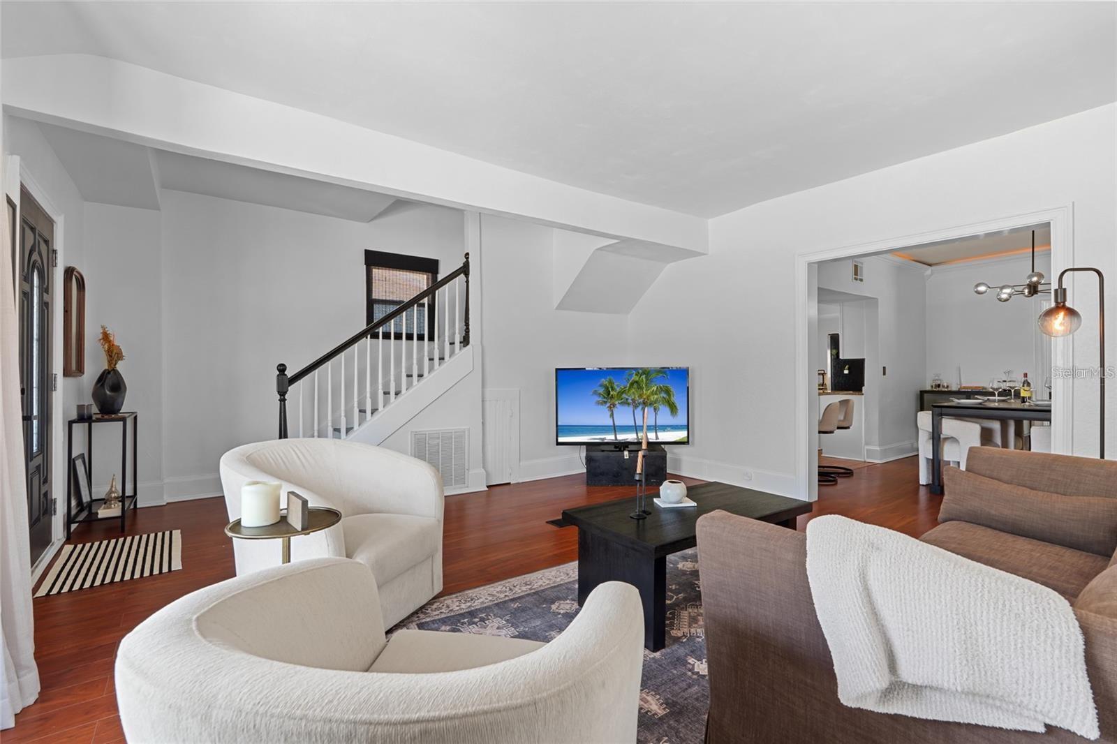 Image 4 of 18 For 1713 10th Avenue W