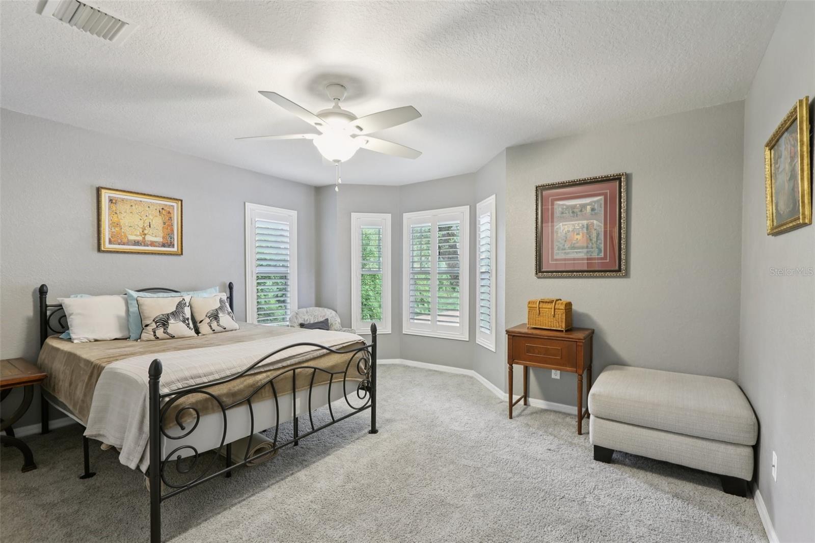 Listing photo id 34 for 210 Arbor Shade Court