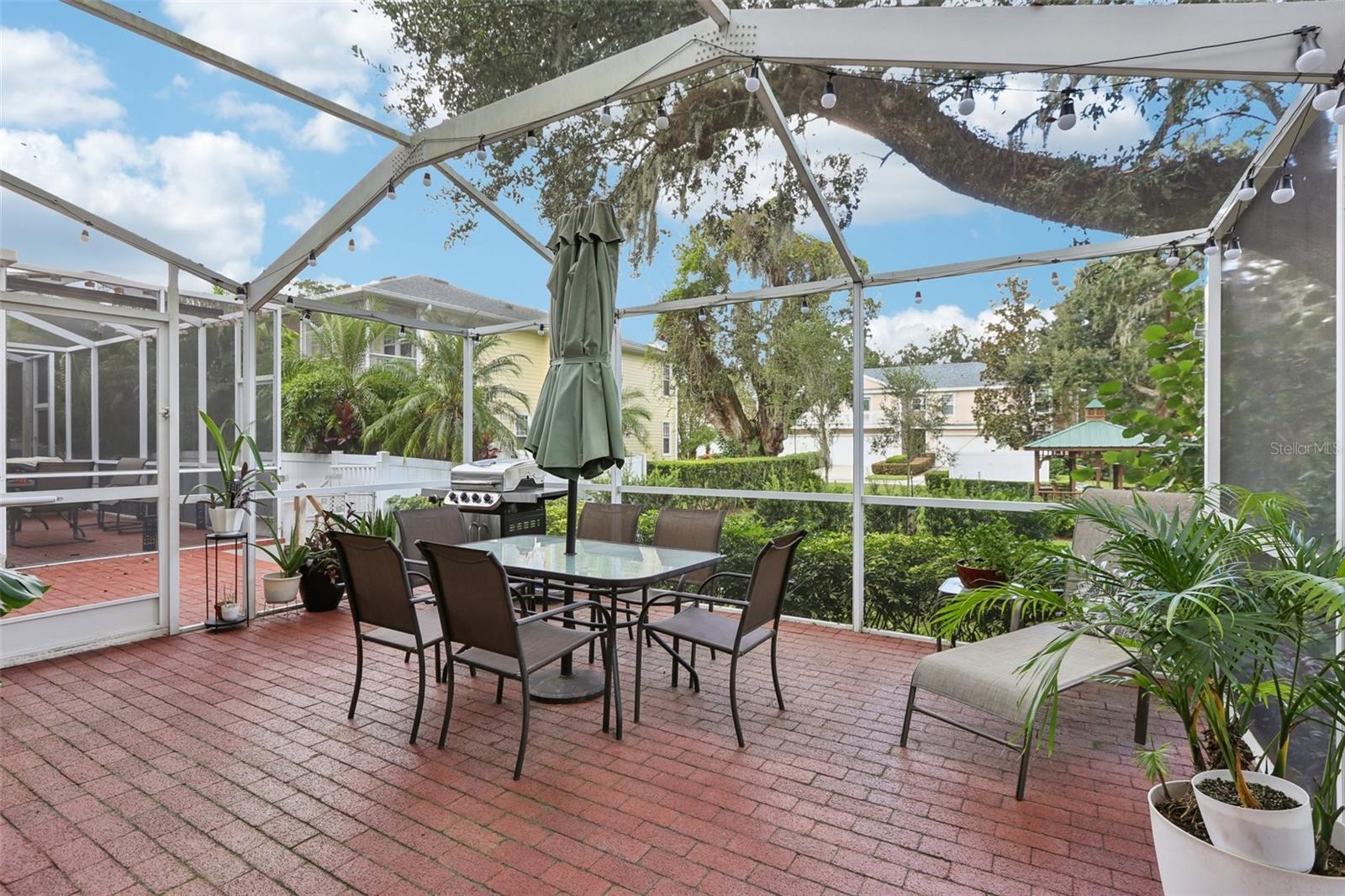 Listing photo id 54 for 210 Arbor Shade Court