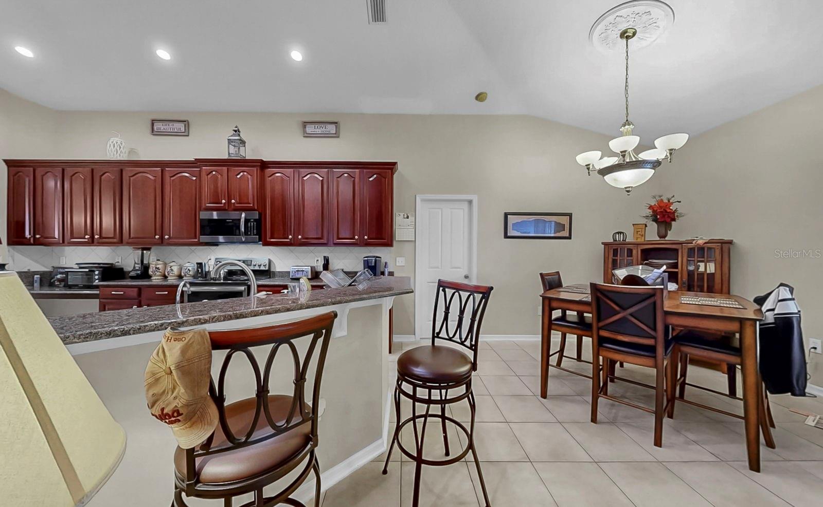 Image 11 of 58 For 6921 Runner Oak Drive