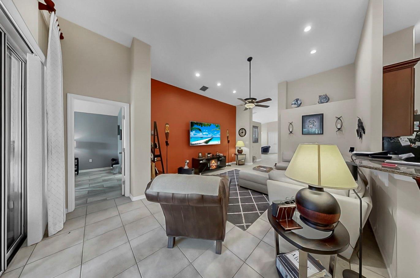 Image 16 of 58 For 6921 Runner Oak Drive