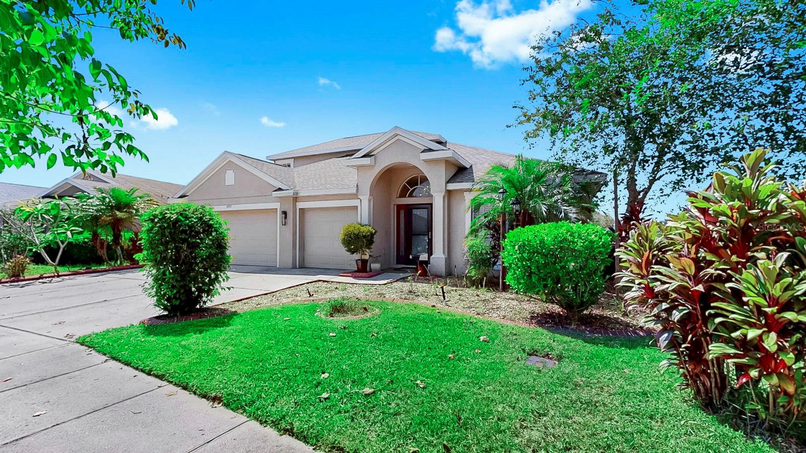 Image 39 of 58 For 6921 Runner Oak Drive