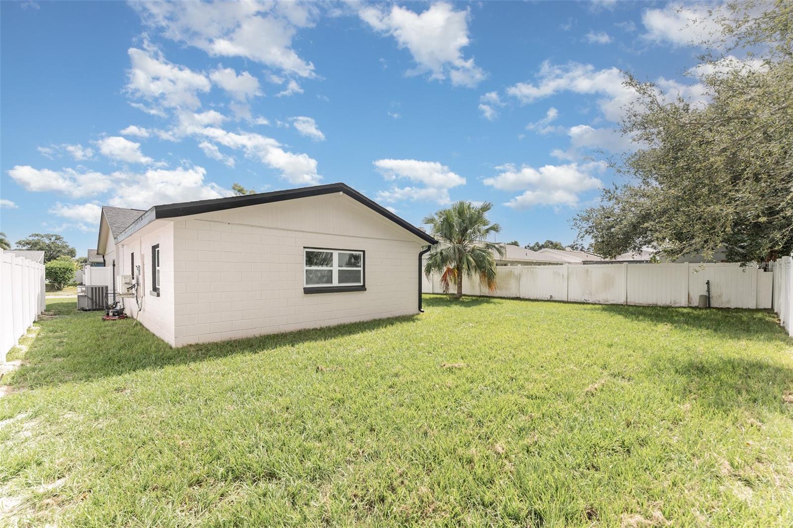 Image 32 of 38 For 12368 70th Street