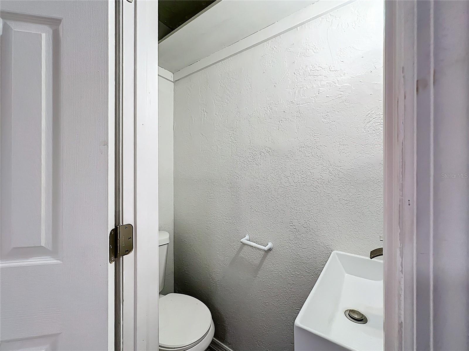 Image 18 of 32 For 11705 3rd Street E 3