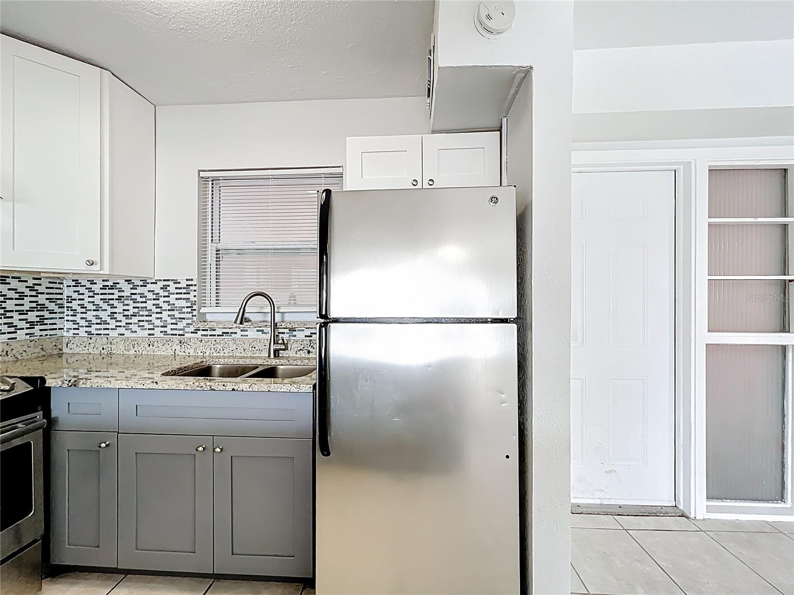 Image 7 of 32 For 11705 3rd Street E 3