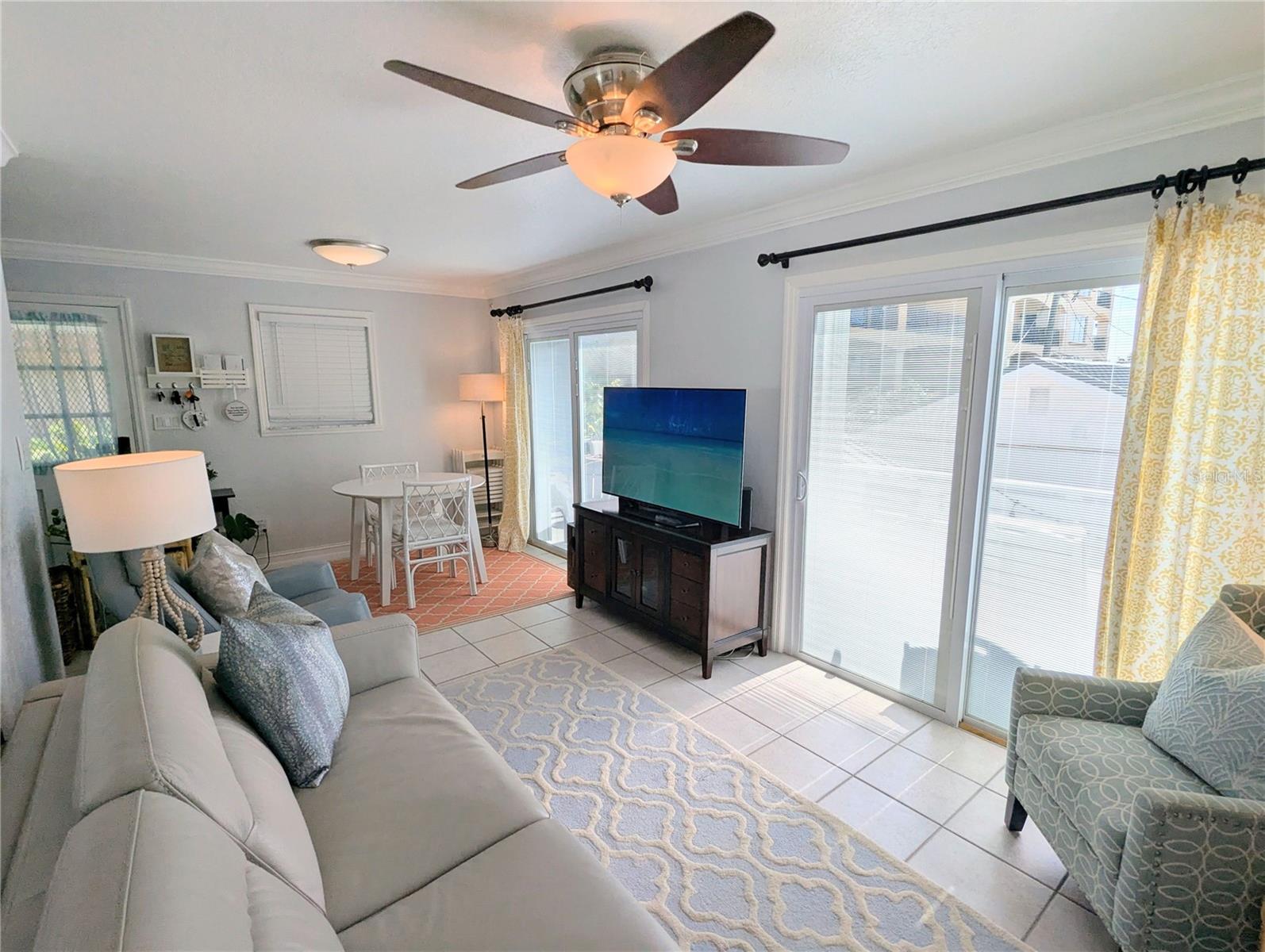 Image 11 of 15 For 960 Gulf Boulevard 1