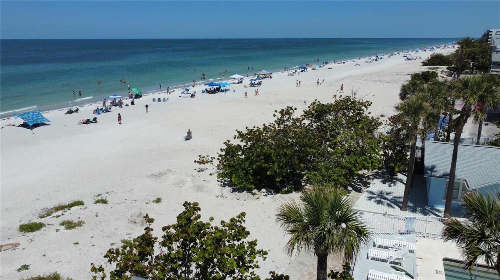 Image 3 of 15 For 960 Gulf Boulevard 1