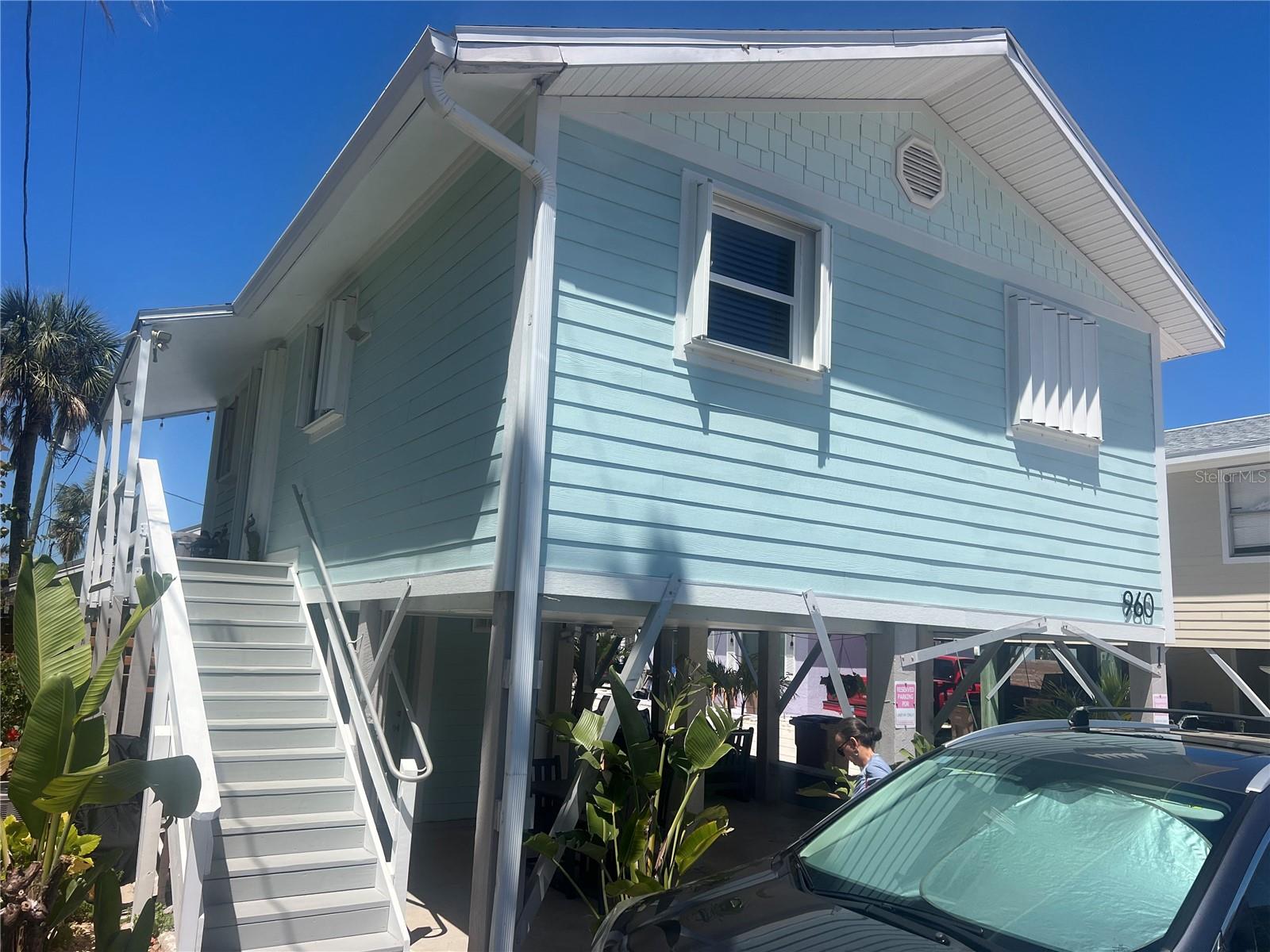 Image 5 of 15 For 960 Gulf Boulevard 1