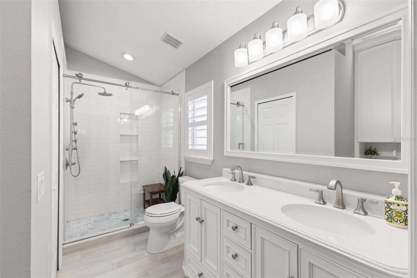 Image 14 of 25 For 11211 Cypress Reserve Drive