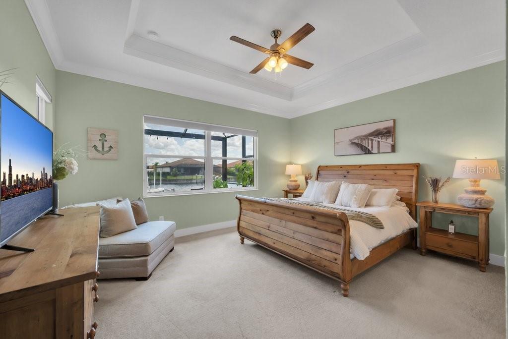 Image 21 of 84 For 710 16th Avenue E