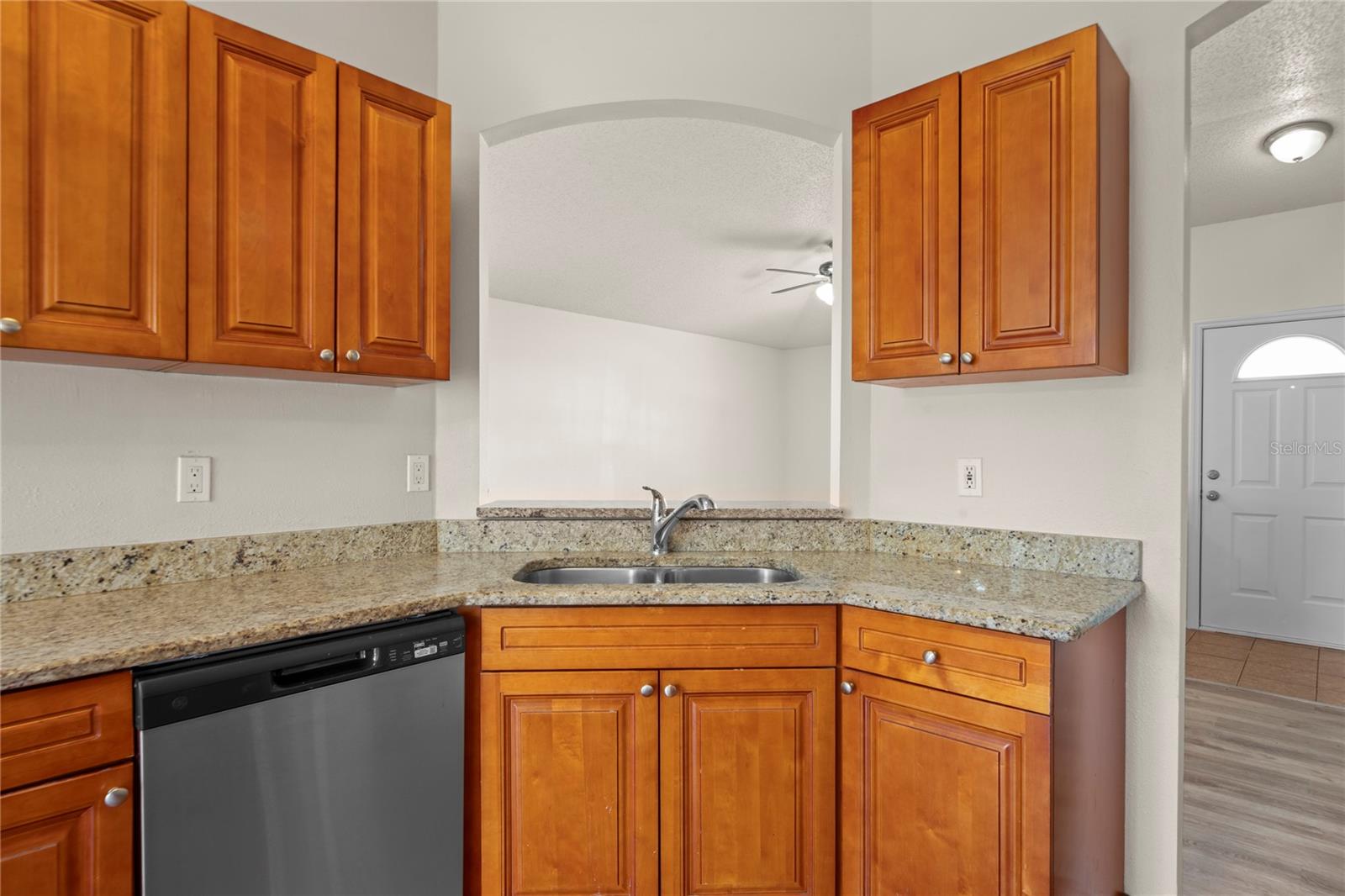 Image 7 of 26 For 11829 Kestrel Drive
