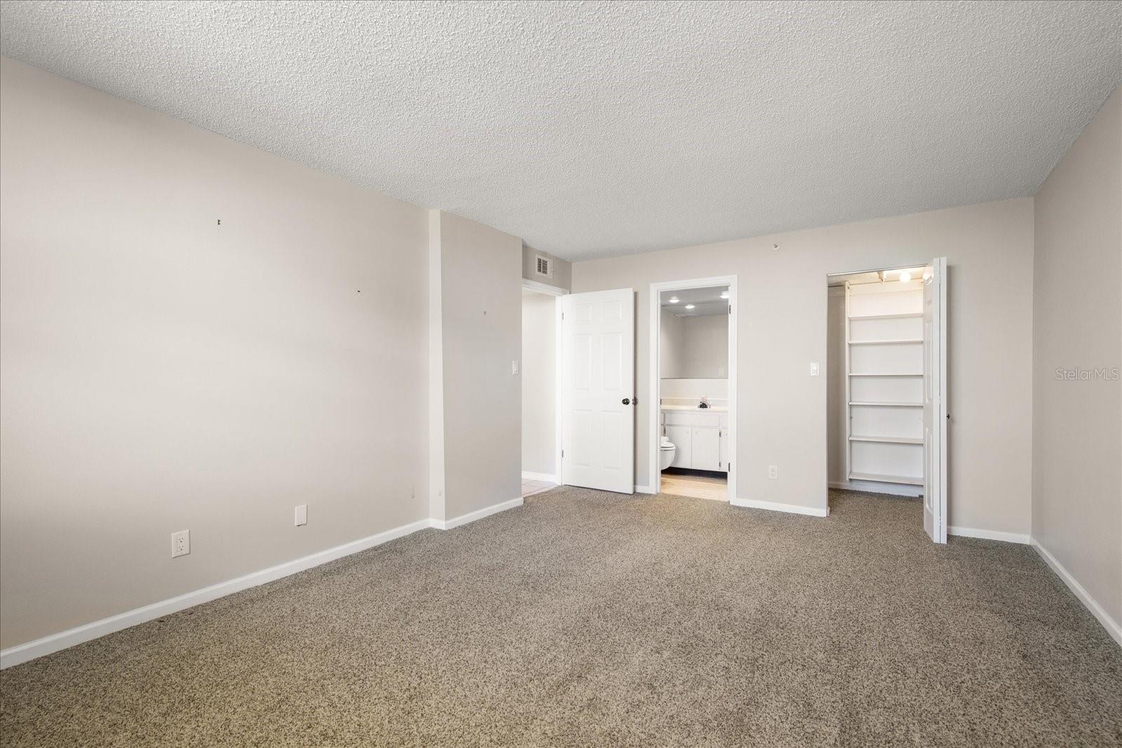 Image 27 of 42 For 18201 Gulf Boulevard 401