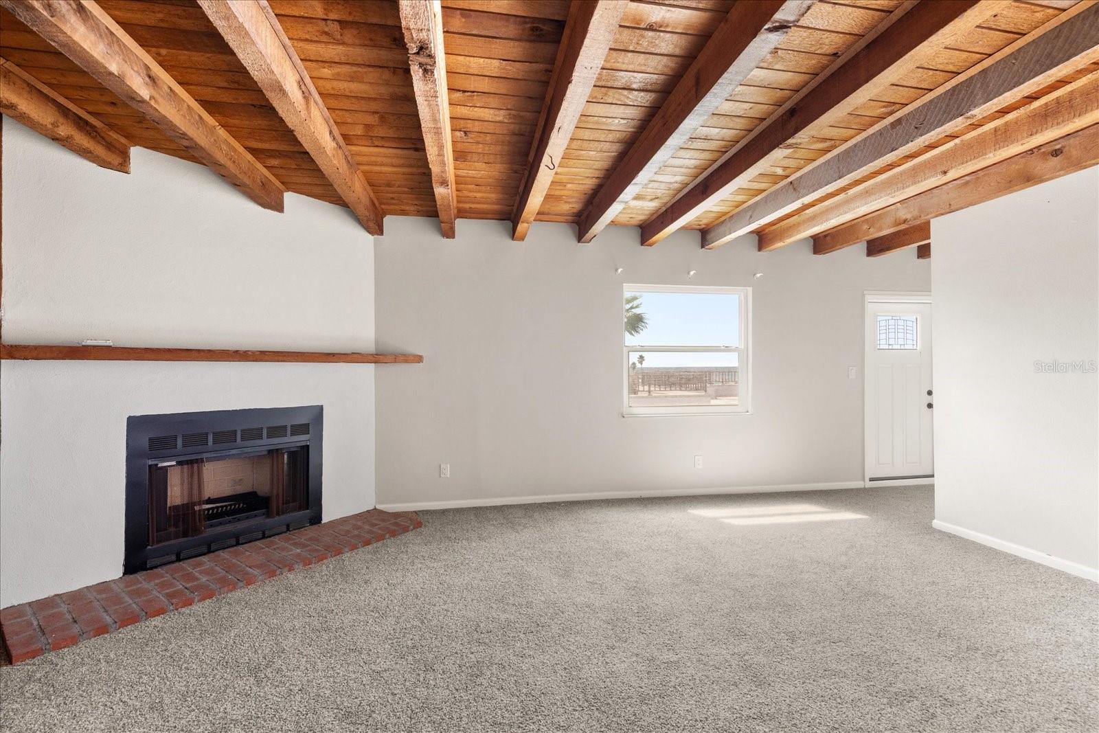 Image 34 of 42 For 18201 Gulf Boulevard 401