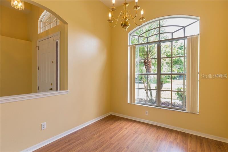 Image 4 of 16 For 2743 Abbey Grove Drive