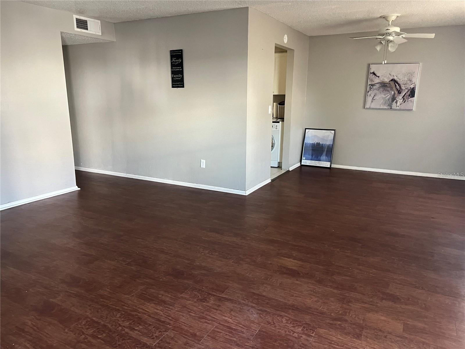 Image 6 of 8 For 9138 Tudor Drive M110