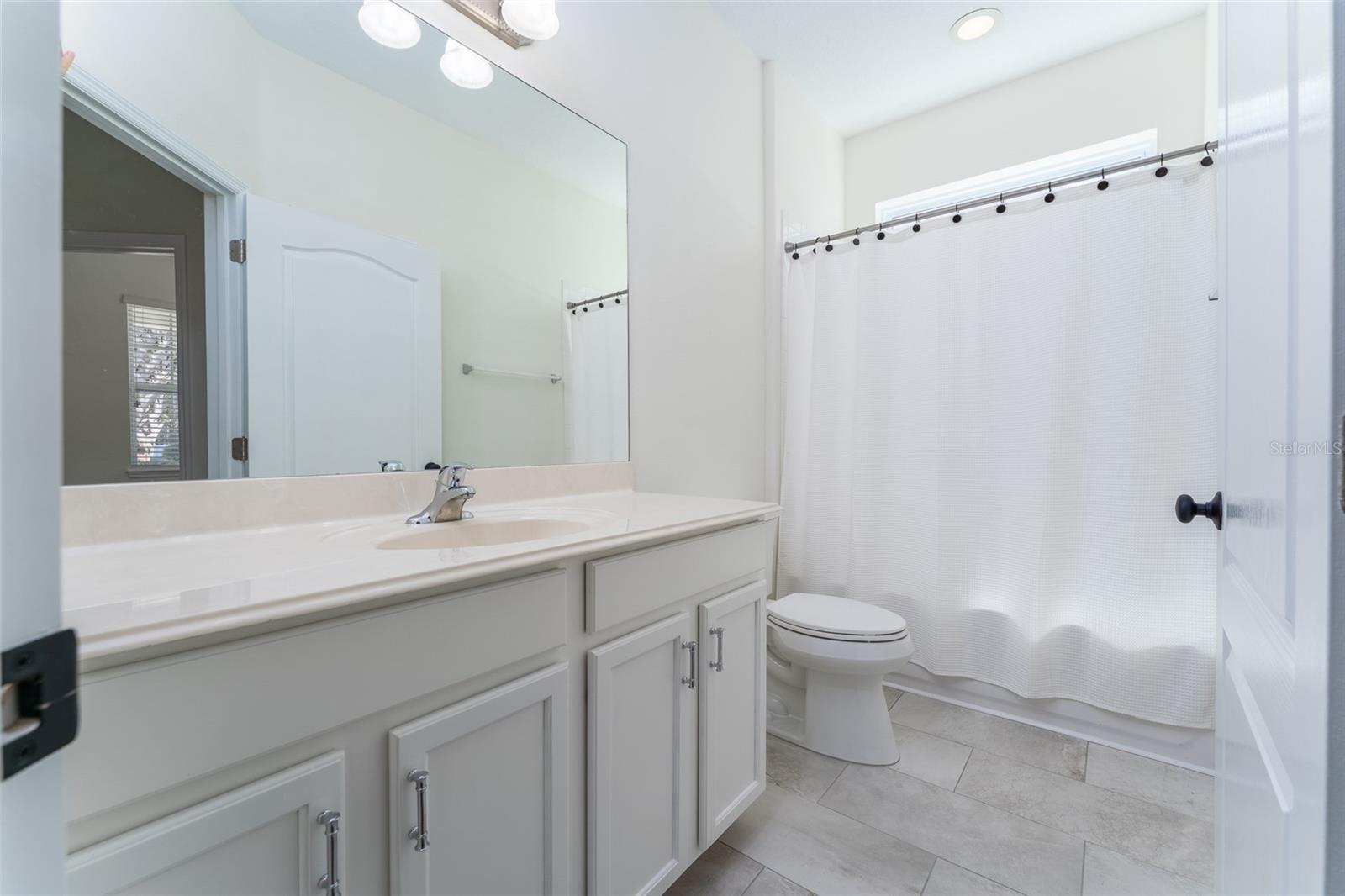 Image 15 of 29 For 7508 Trask Street