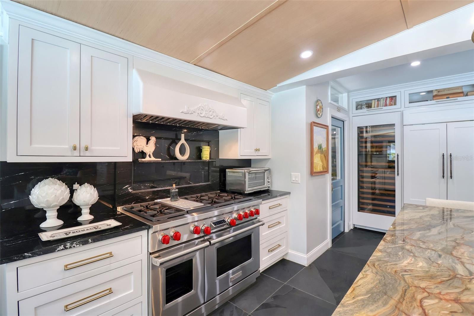 Image 20 of 94 For 225 President Street