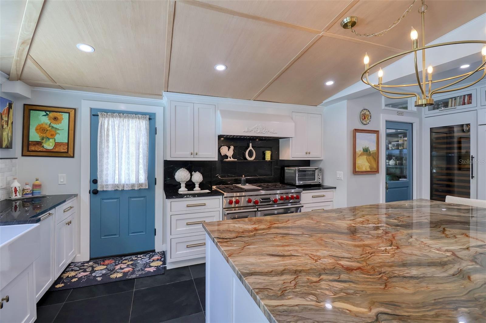 Image 22 of 94 For 225 President Street