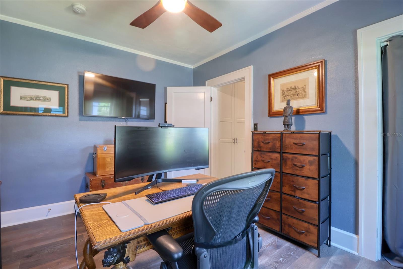 Image 32 of 94 For 225 President Street