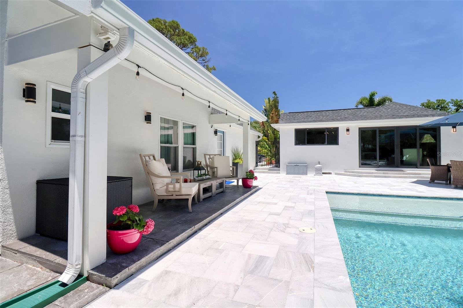 Image 44 of 94 For 225 President Street