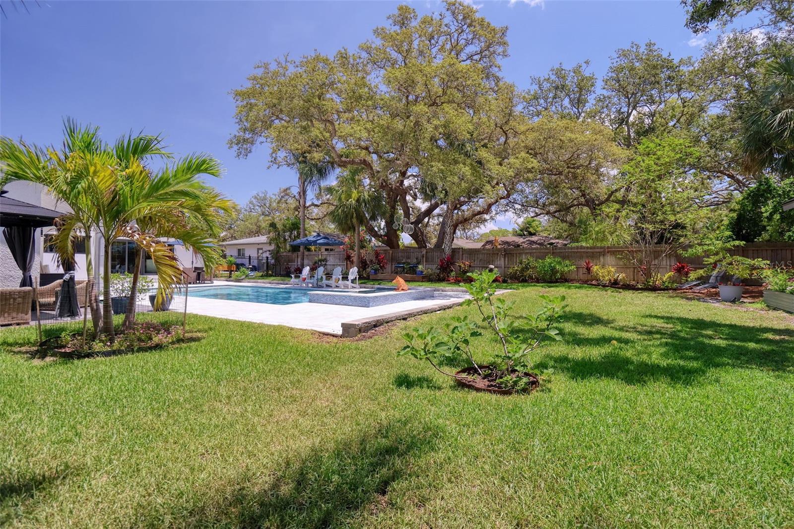 Image 55 of 94 For 225 President Street