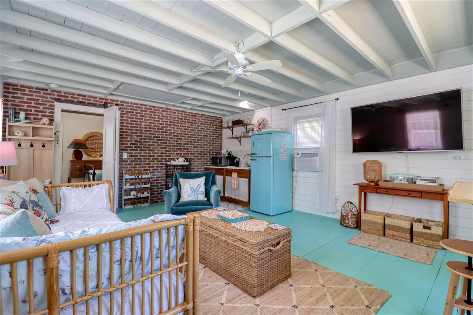 Image 62 of 94 For 225 President Street