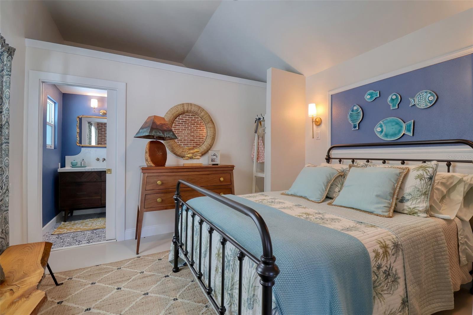 Image 63 of 94 For 225 President Street