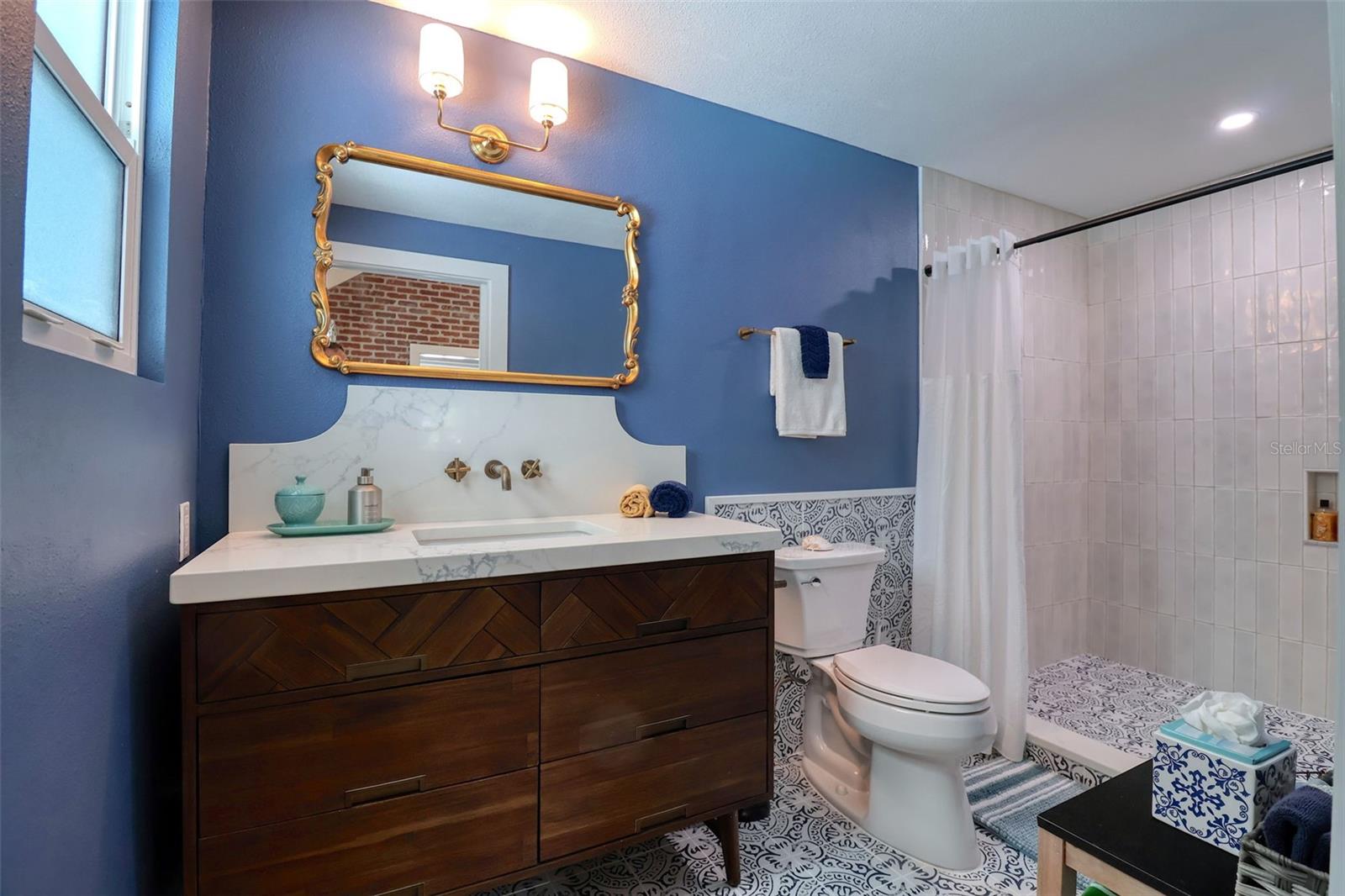 Image 65 of 94 For 225 President Street