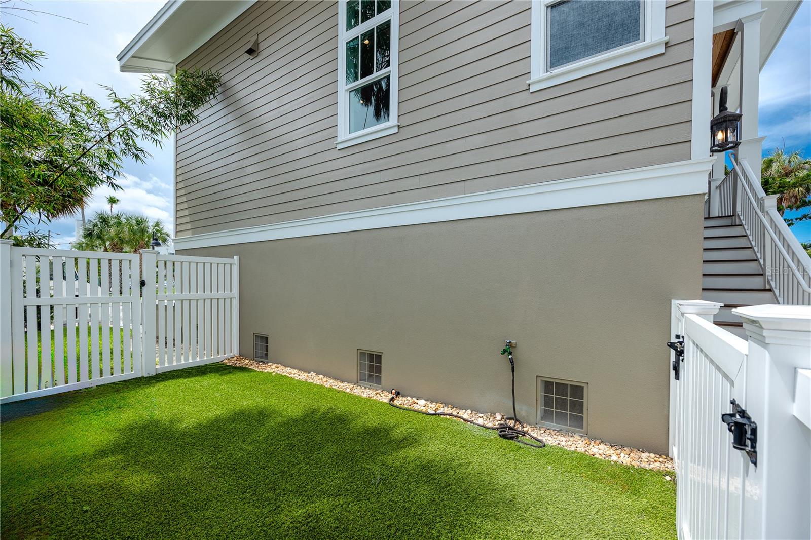 Image 49 of 72 For 107 10th Avenue