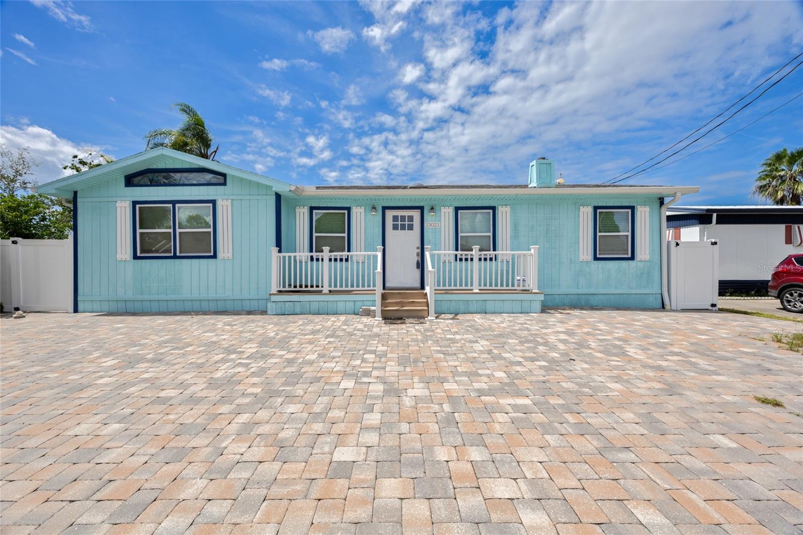 Details for 13023 Port Court, HUDSON, FL 34667