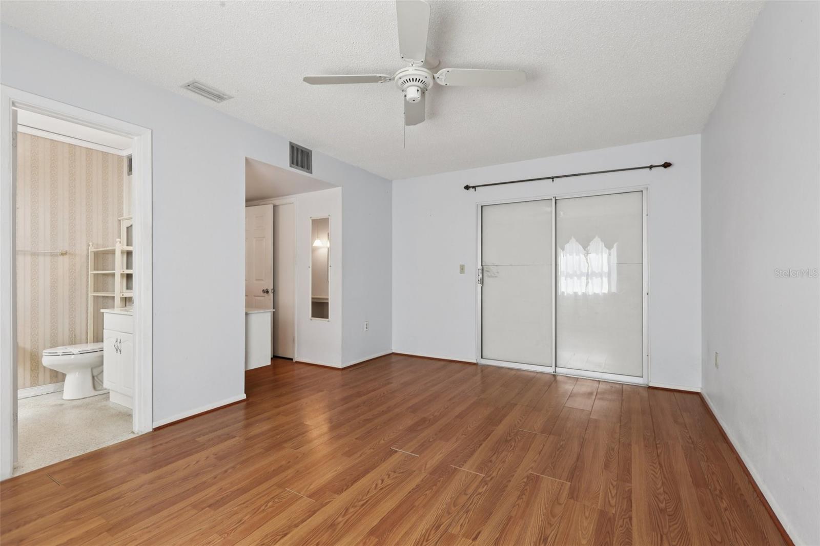 Image 17 of 54 For 1815 Allegheny Drive