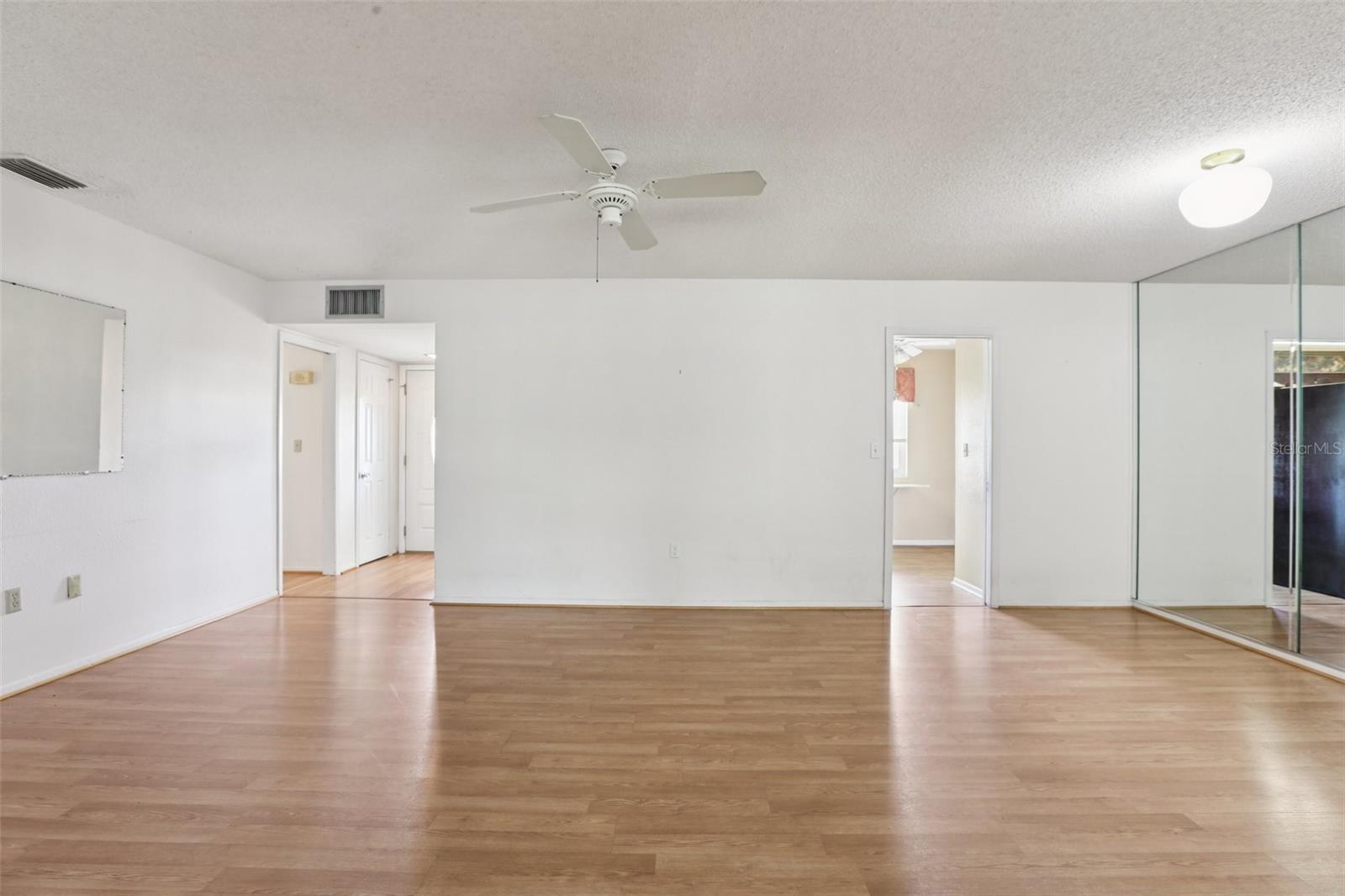 Image 4 of 54 For 1815 Allegheny Drive