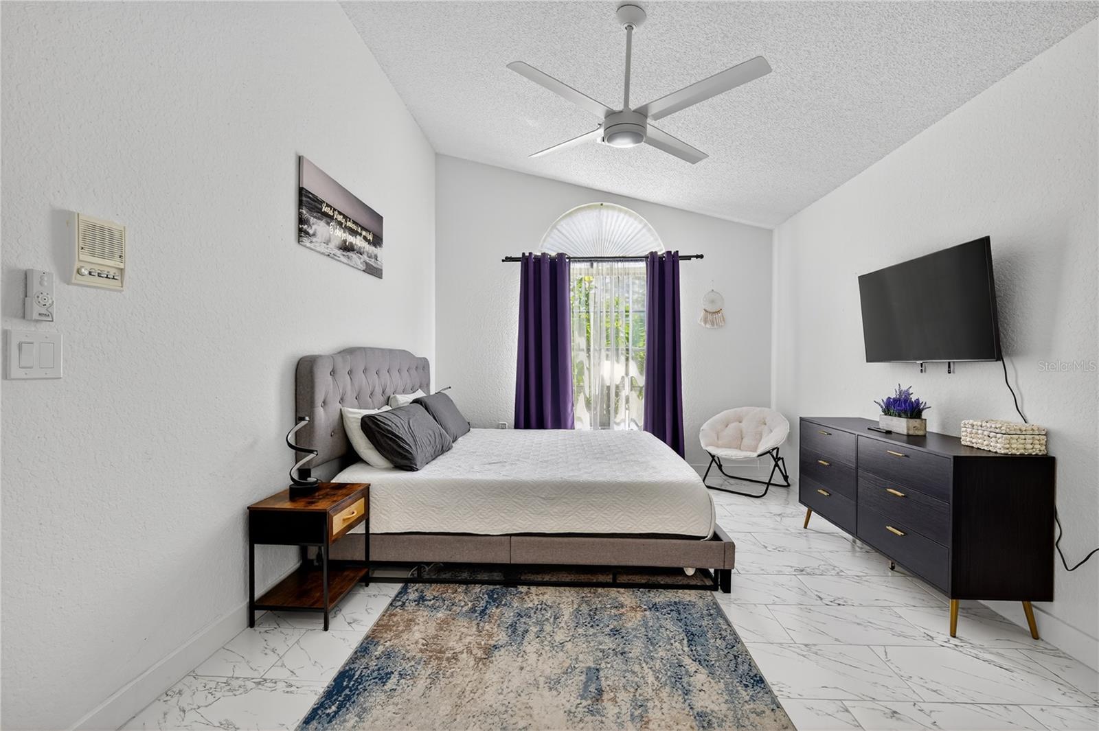 Image 20 of 30 For 8959 Hernando Way