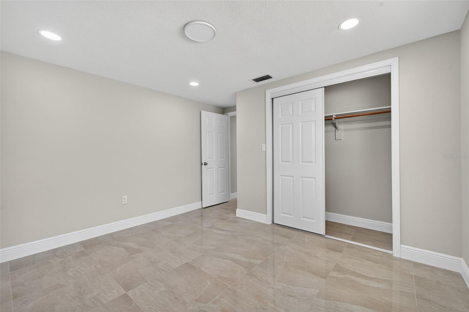 Image 20 of 26 For 4929 Docner Street
