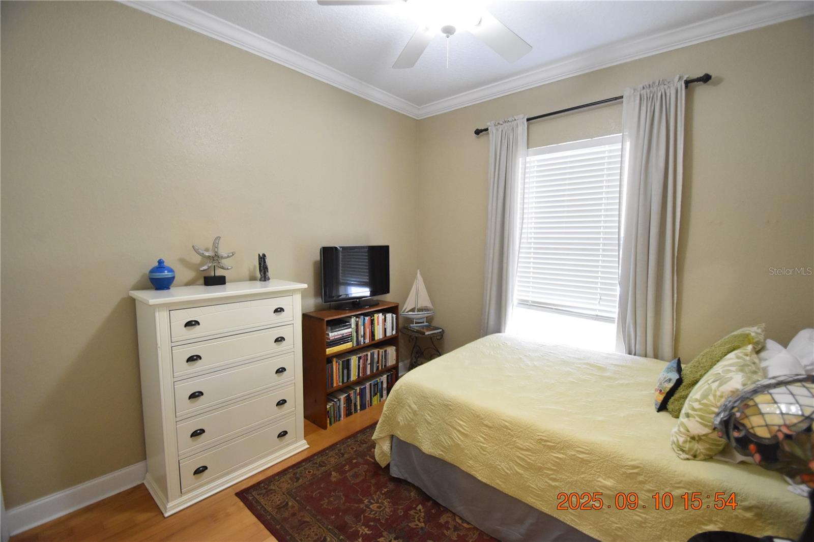 Image 33 of 55 For 2804 Munro Street