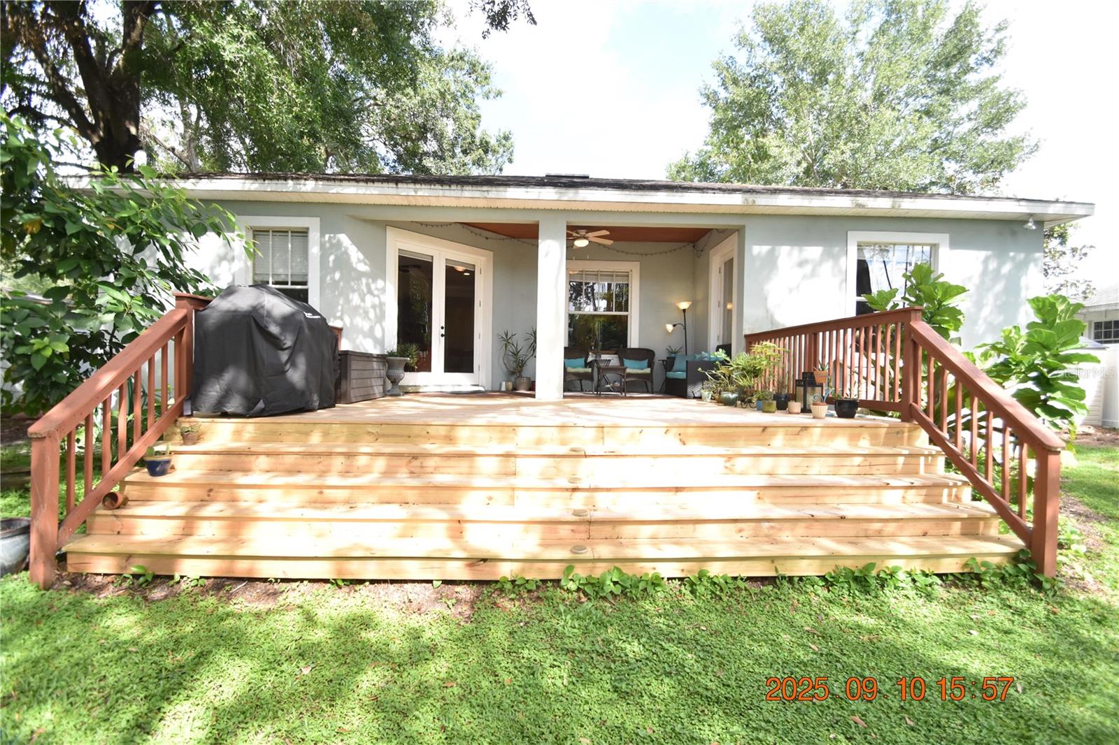 Image 44 of 55 For 2804 Munro Street