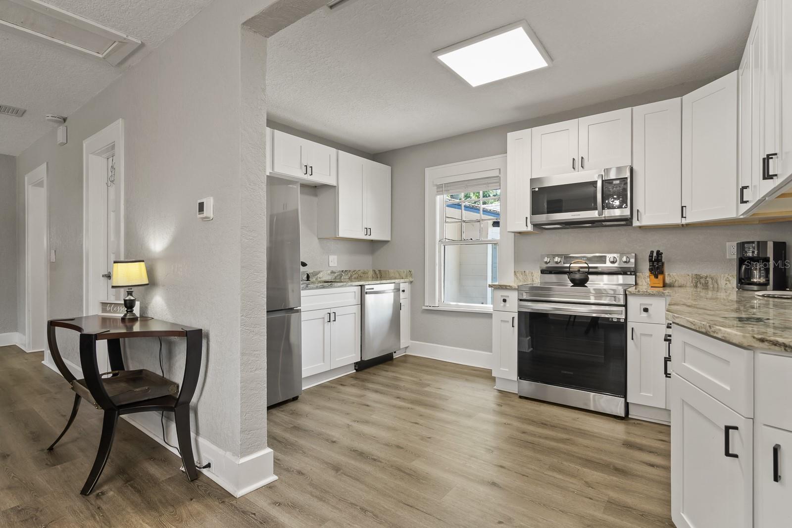 Image 13 of 45 For 216 29th Street S