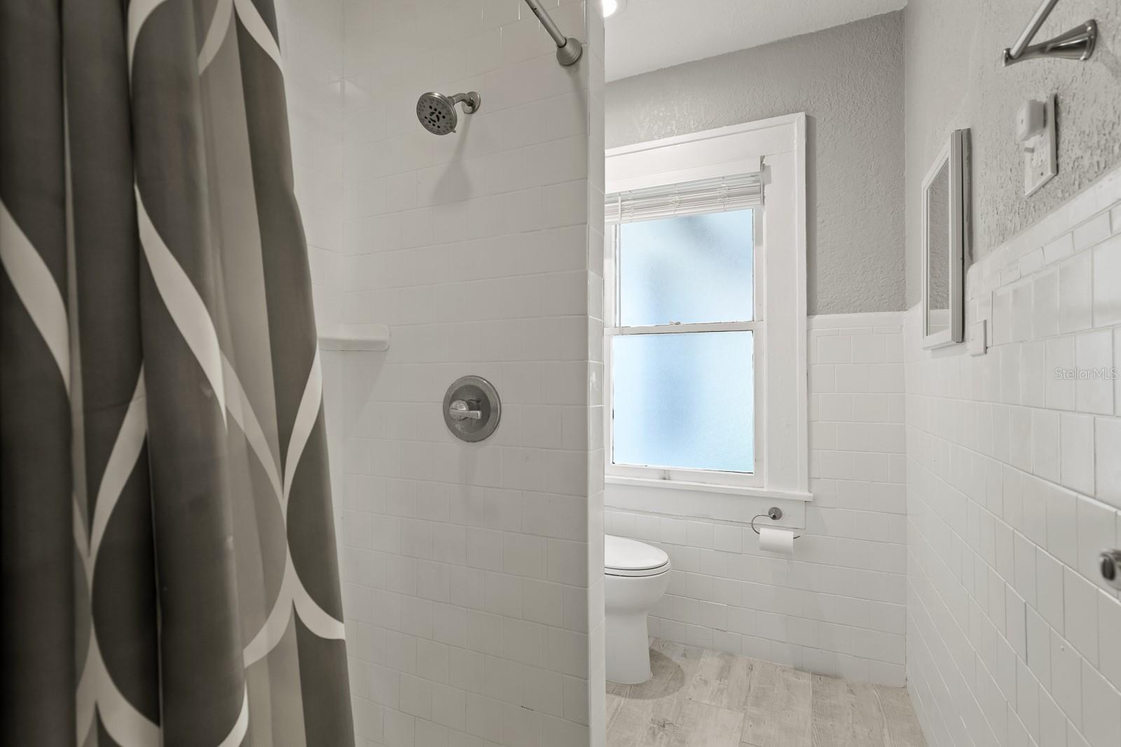 Image 28 of 45 For 216 29th Street S