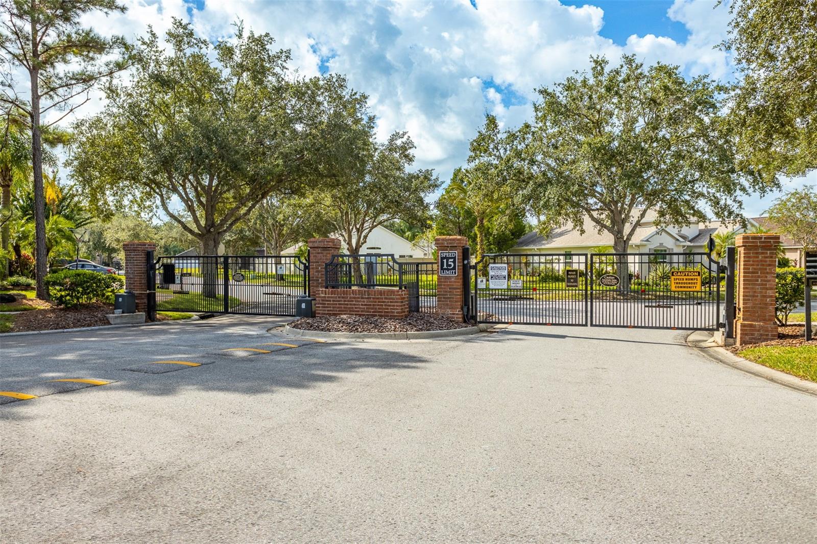 Listing photo id 34 for 12227 Coldstream Lane