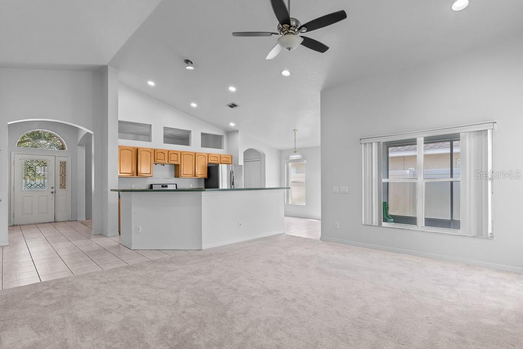 Listing photo id 4 for 12227 Coldstream Lane