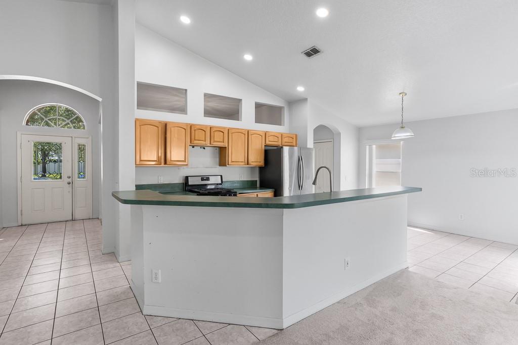 Listing photo id 5 for 12227 Coldstream Lane