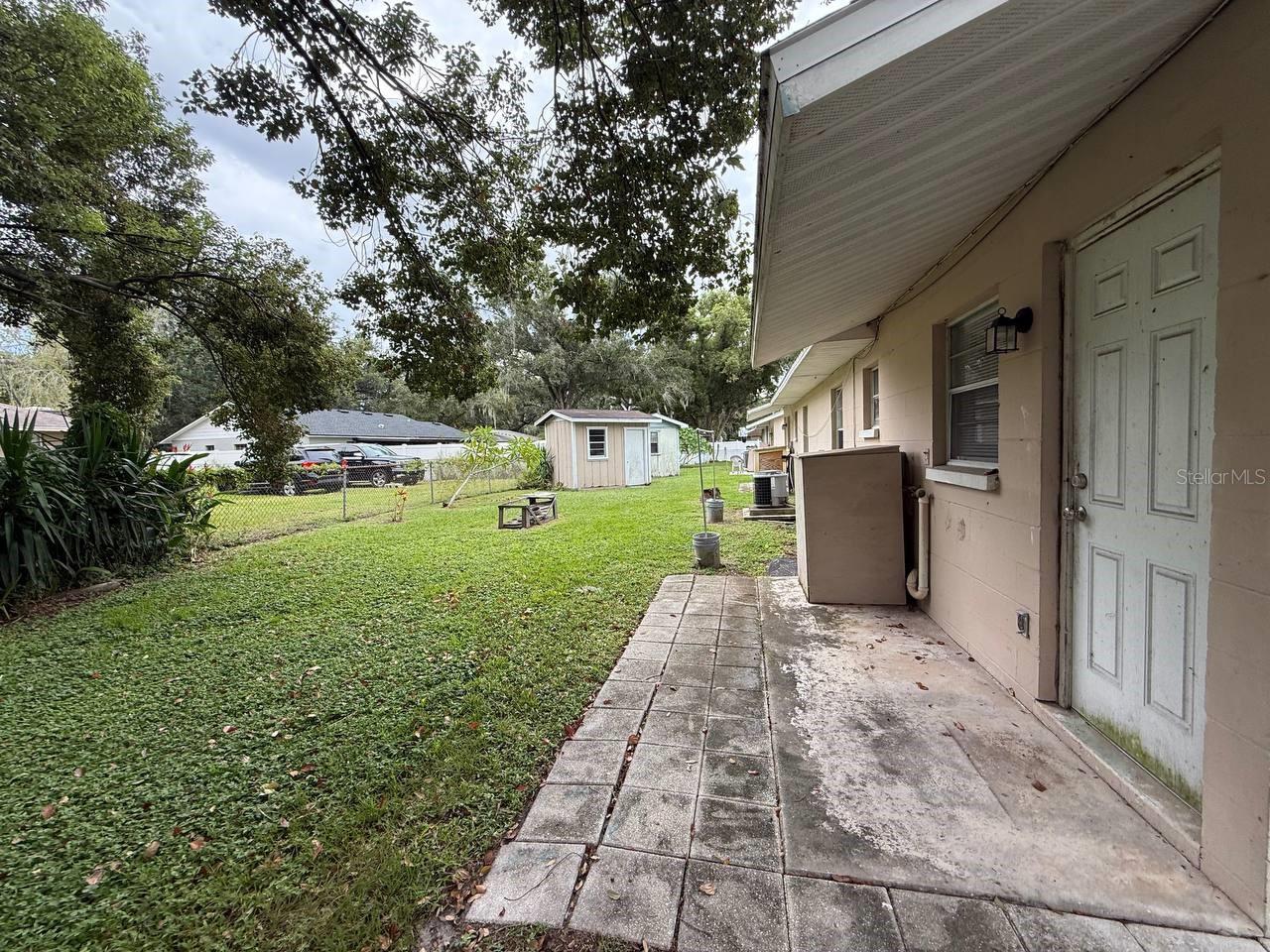 Image 18 of 19 For 10812 Hannaway Drive B
