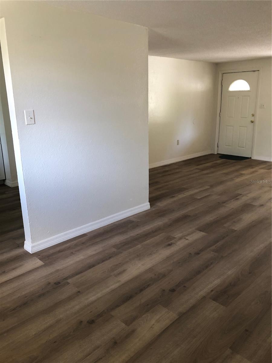 Image 15 of 24 For 5706 30th Avenue
